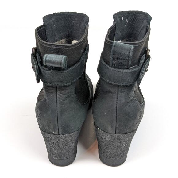 UGG Black Leather Indra Waterproof Wedge Booties Size 7 - Picture 6 of 10